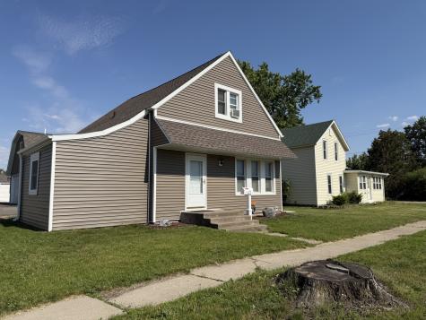 1511 4TH Street Fulton IL 61252