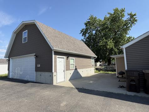 1511 4TH Street Fulton IL 61252