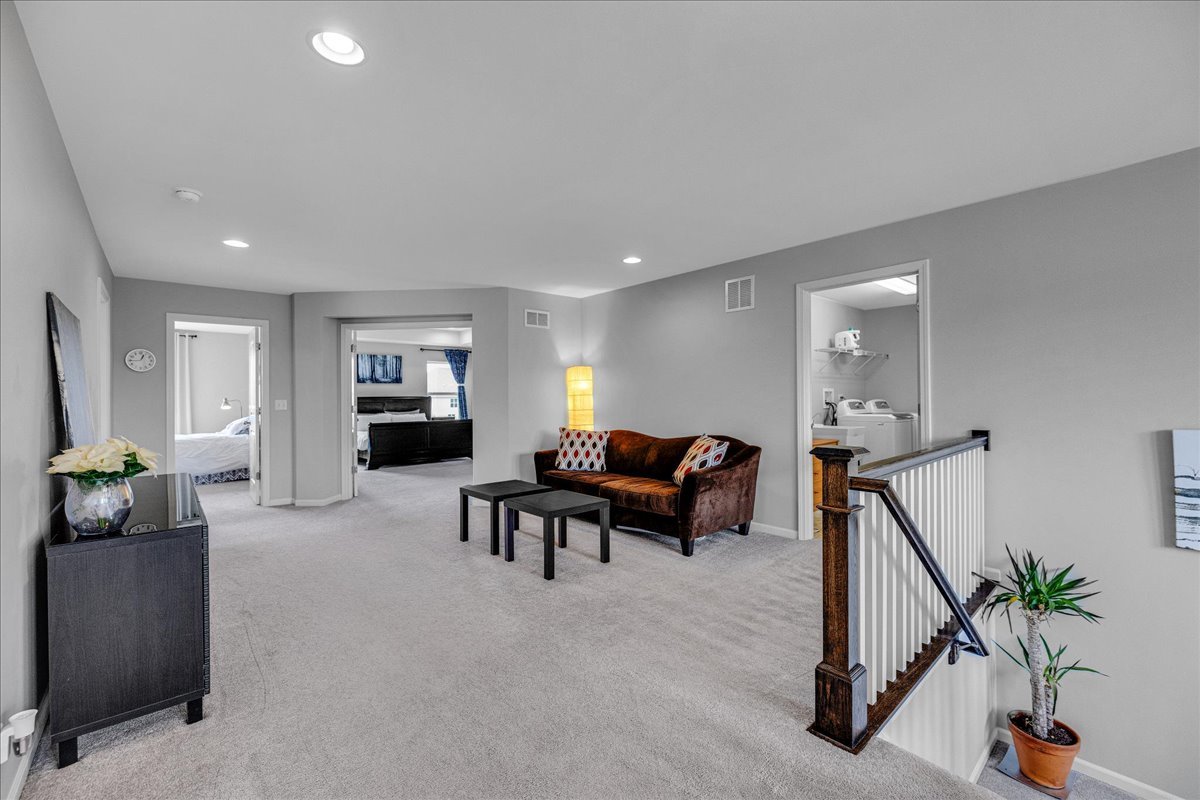 1607 Star Grass Circle Aurora IL 60506