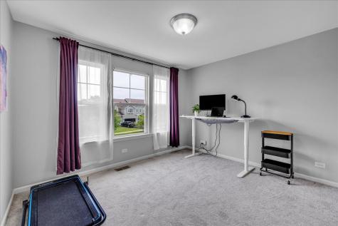 1607 Star Grass Circle Aurora IL 60506