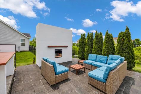 1607 Star Grass Circle Aurora IL 60506