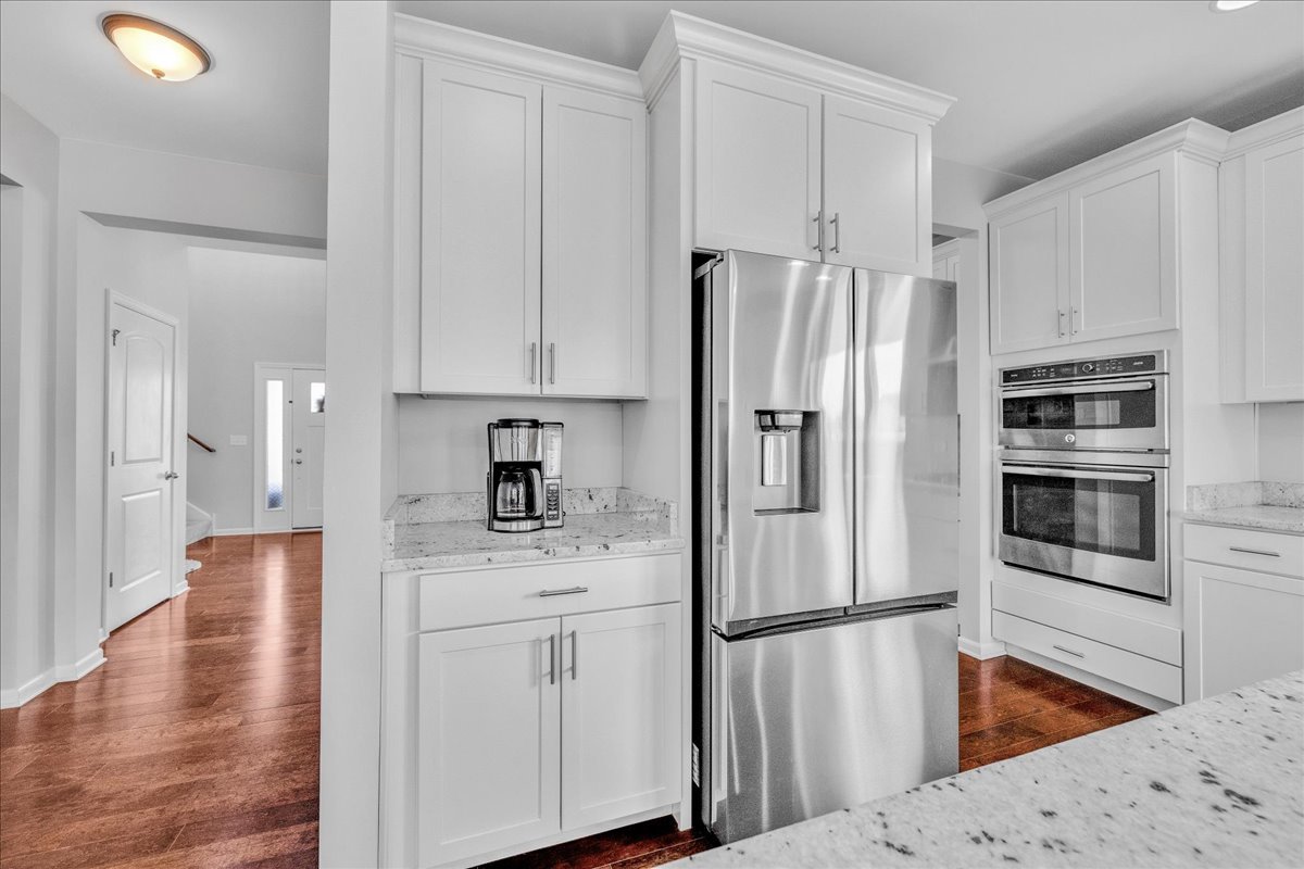 1607 Star Grass Circle Aurora IL 60506
