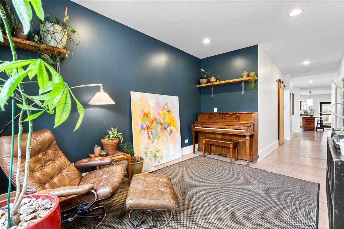 1014 West 31st Place Chicago IL 60608