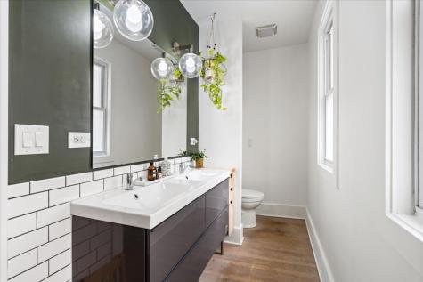 1014 West 31st Place Chicago IL 60608