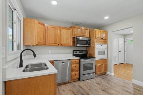 806 East Ethel Street St. Joseph IL 61873