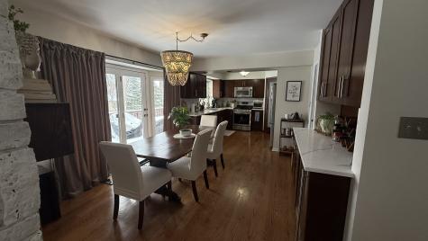 4948 145TH Street Midlothian IL 60445