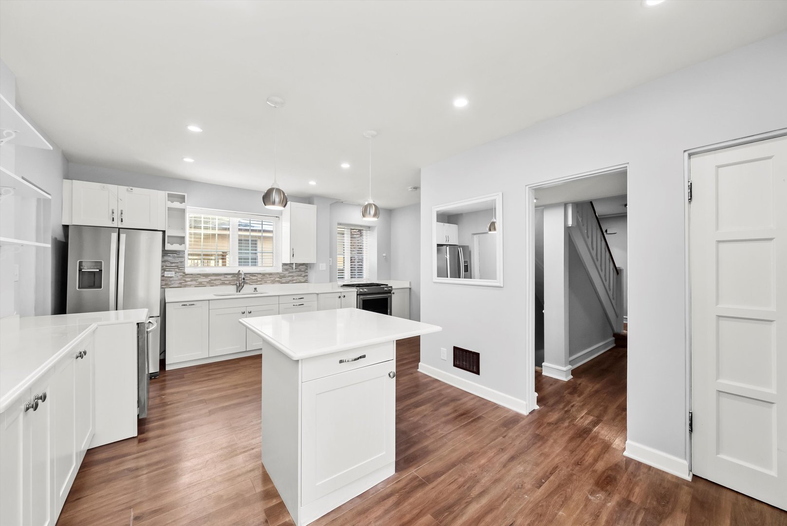 11731 South Bell Avenue Chicago IL 60643