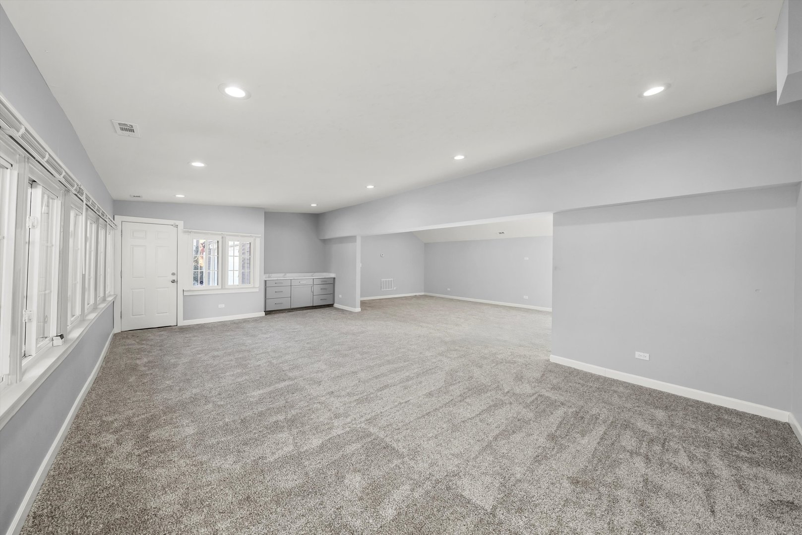11731 South Bell Avenue Chicago IL 60643