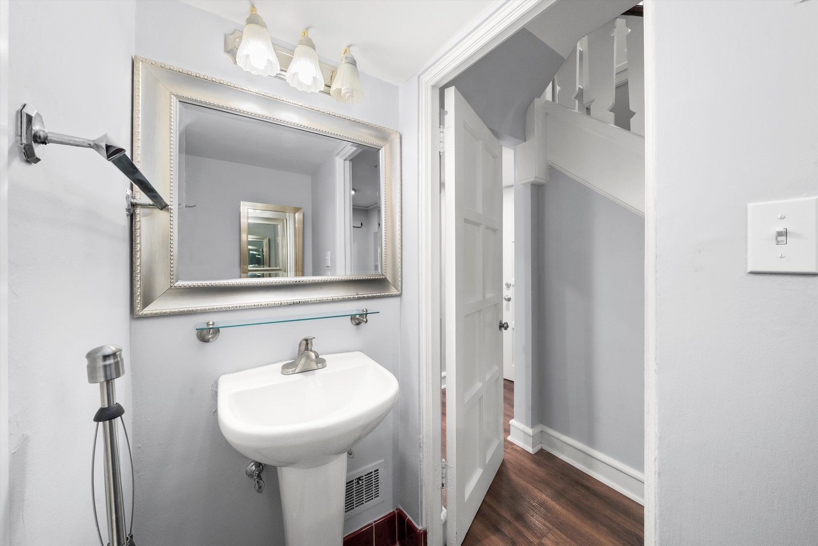 11731 South Bell Avenue Chicago IL 60643