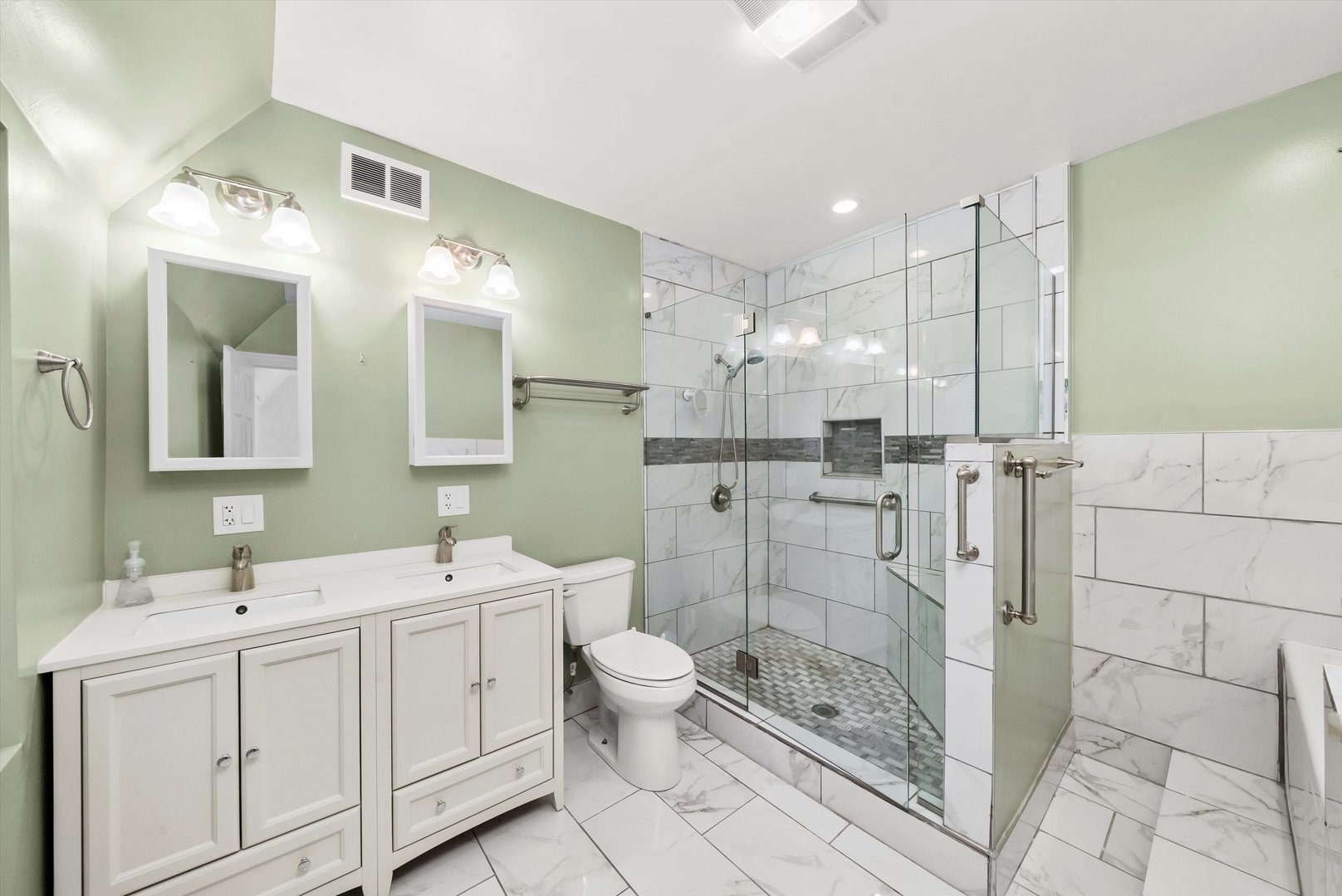 11731 South Bell Avenue Chicago IL 60643