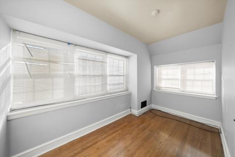 11731 South Bell Avenue Chicago IL 60643