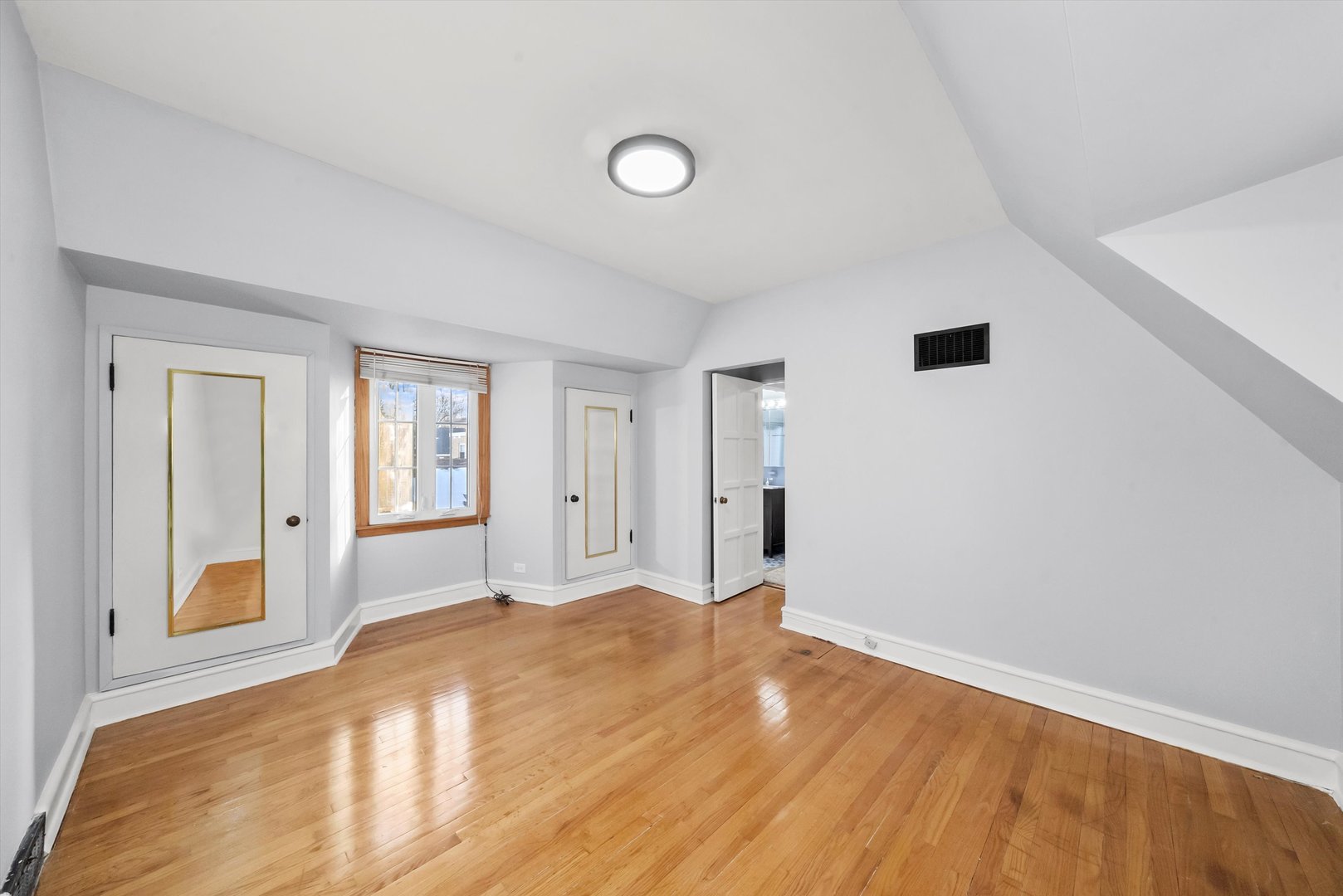 11731 South Bell Avenue Chicago IL 60643
