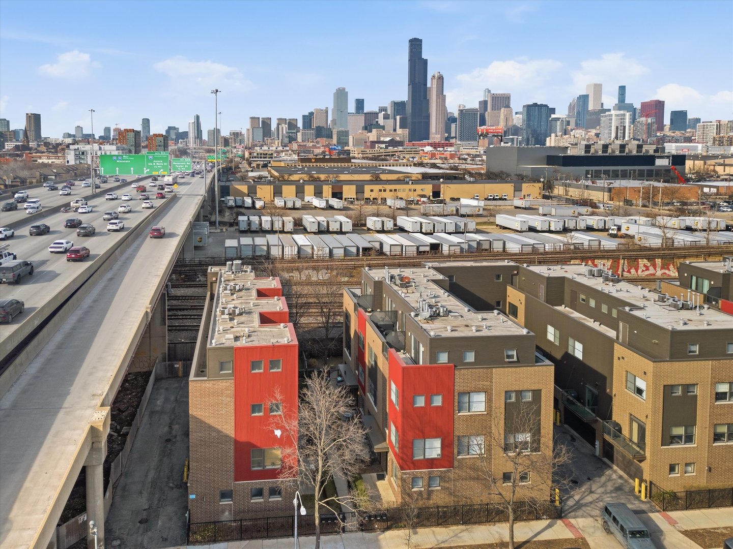 648 West 16th Street Chicago IL 60616