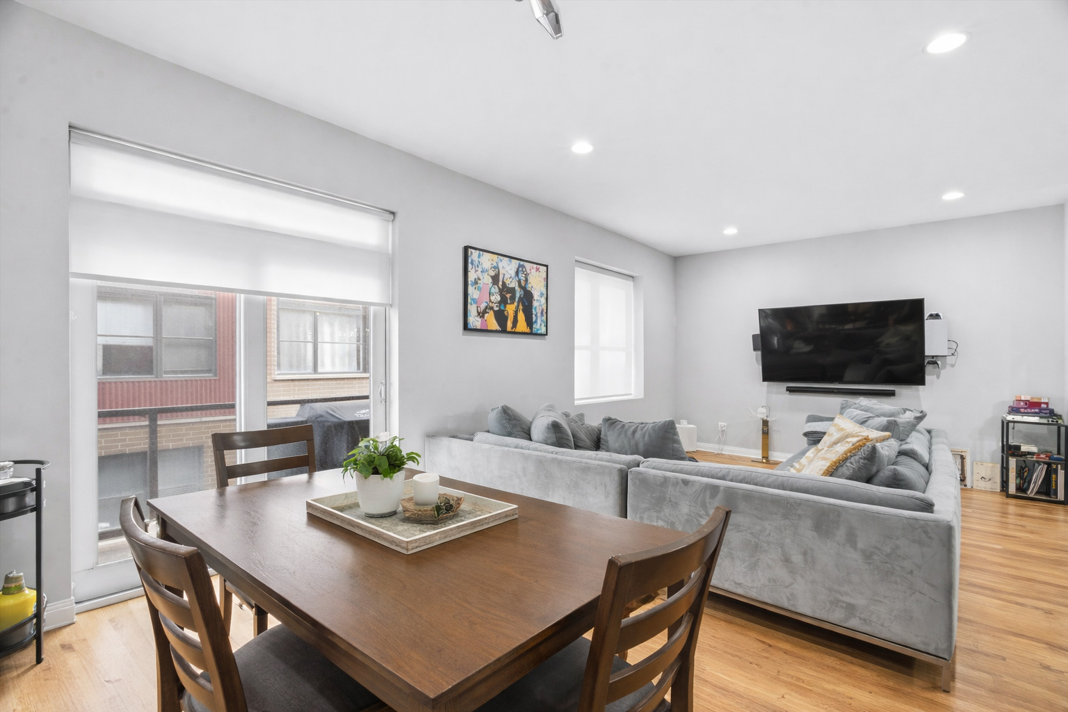 648 West 16th Street Chicago IL 60616
