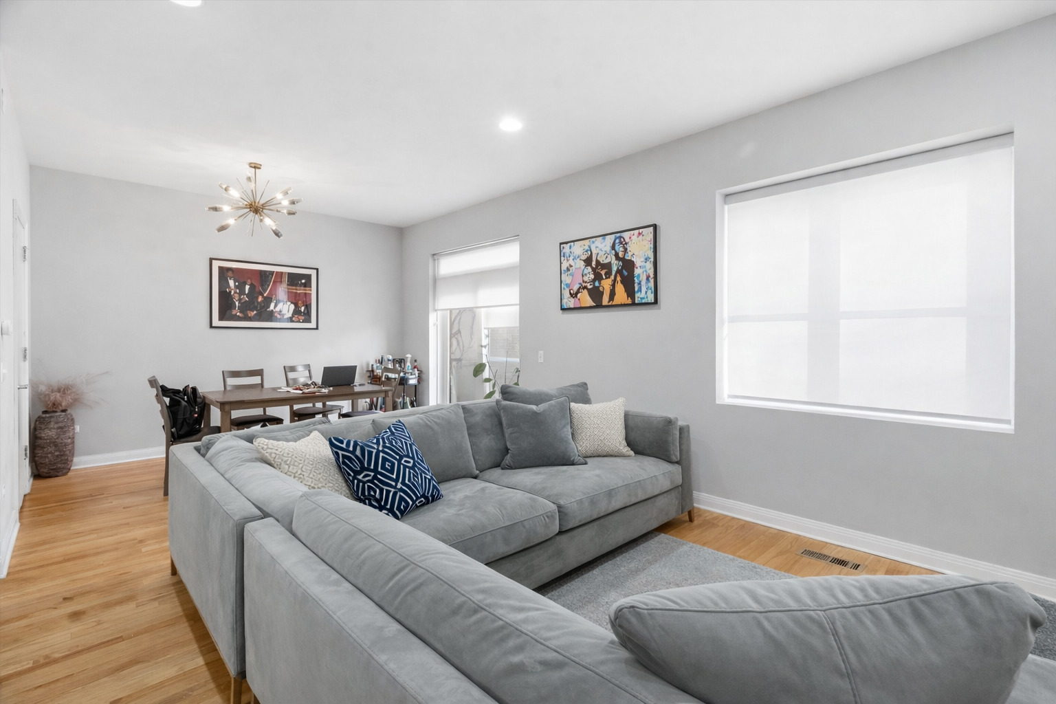 648 West 16th Street Chicago IL 60616