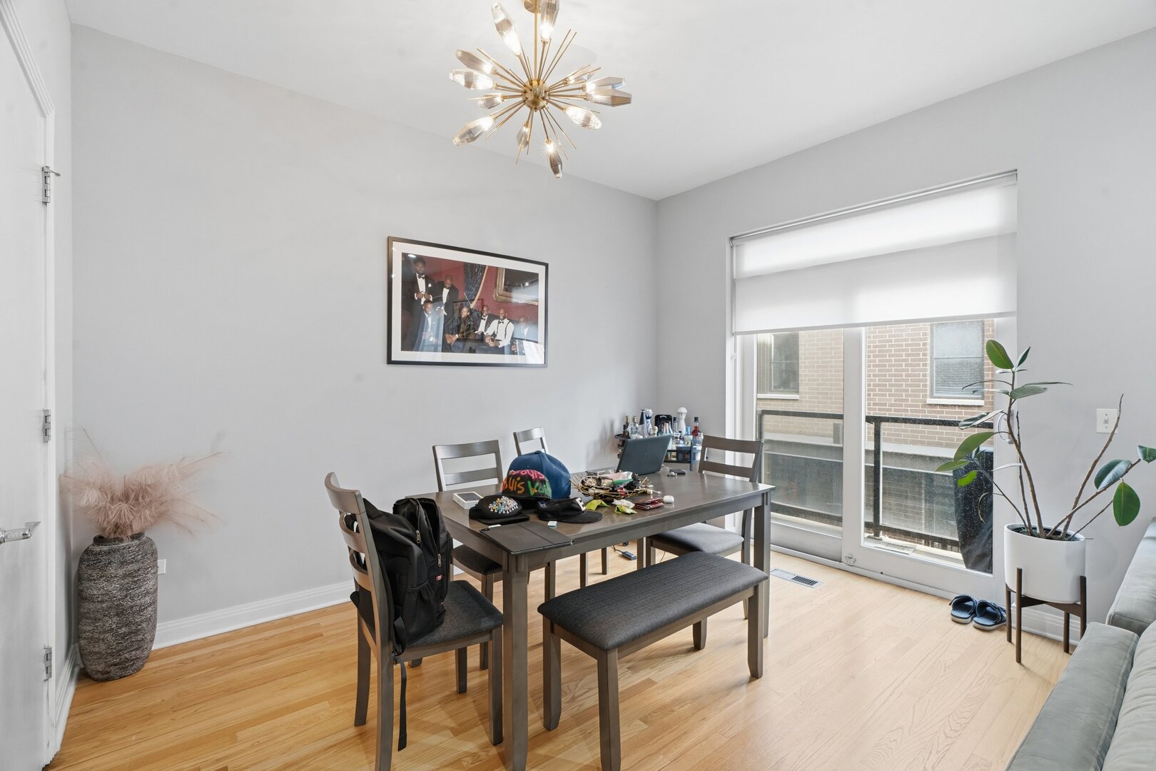 648 West 16th Street Chicago IL 60616