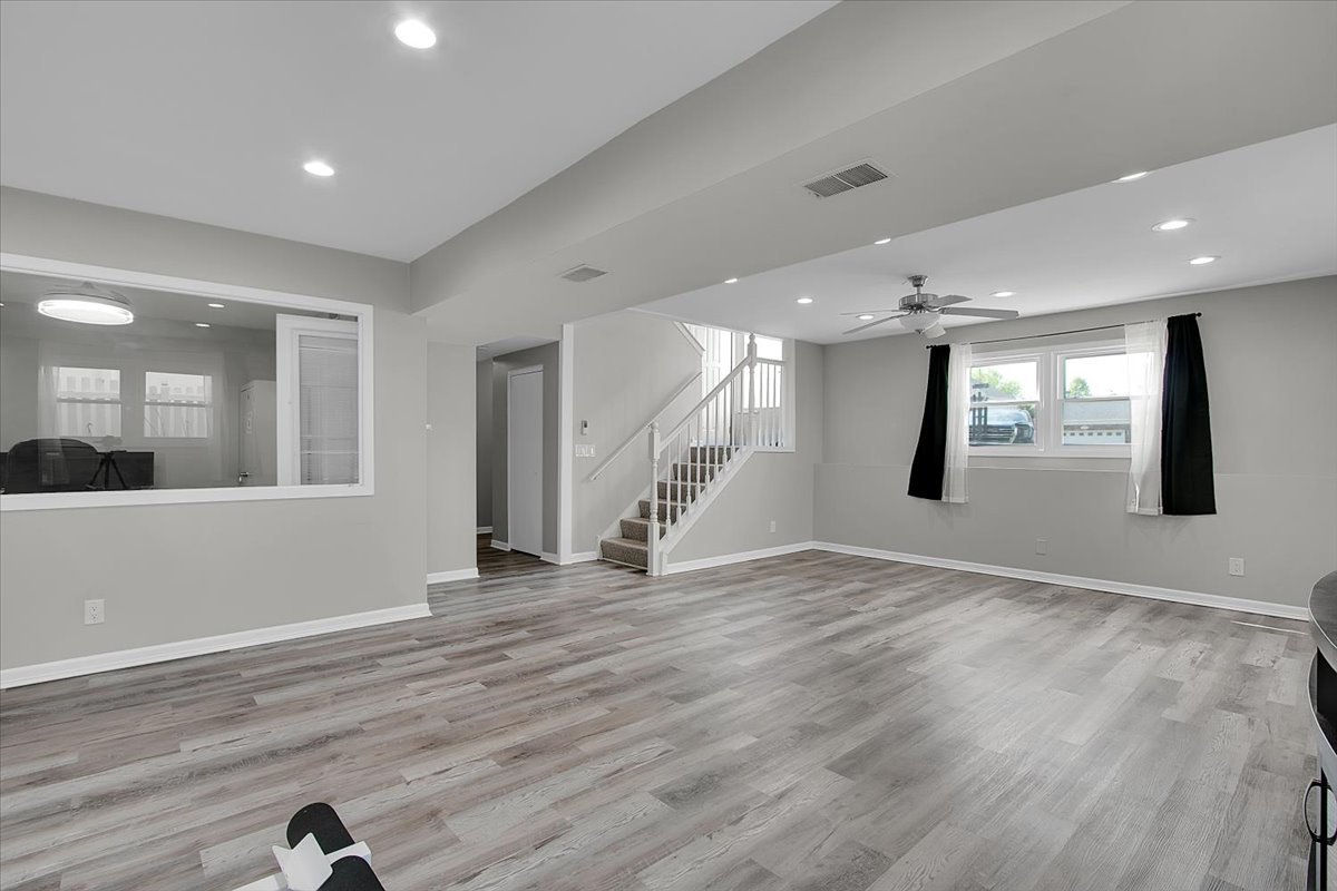 2080 Maplewood Circle Naperville IL 60563
