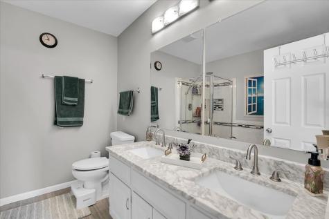 2080 Maplewood Circle Naperville IL 60563