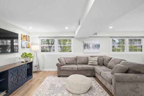2518 North Ridge Avenue Arlington Heights IL 60004