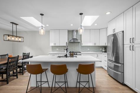 2518 North Ridge Avenue Arlington Heights IL 60004