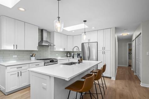 2518 North Ridge Avenue Arlington Heights IL 60004