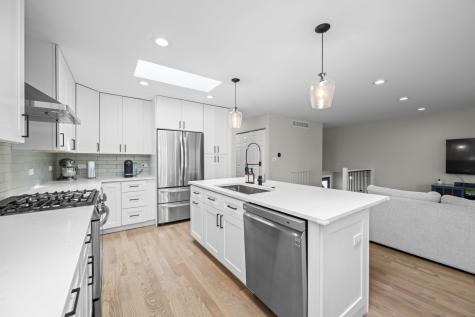 2518 North Ridge Avenue Arlington Heights IL 60004