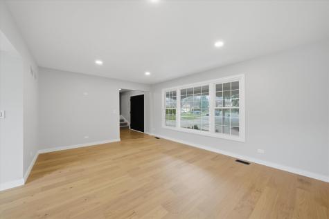 6S656 Avon Court Naperville IL 60540