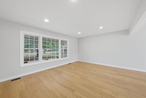 6S656 Avon Court Naperville IL 60540