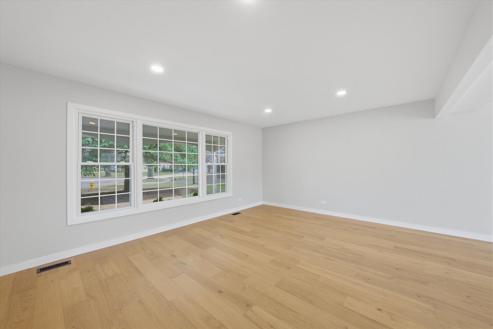 6S656 Avon Court Naperville IL 60540