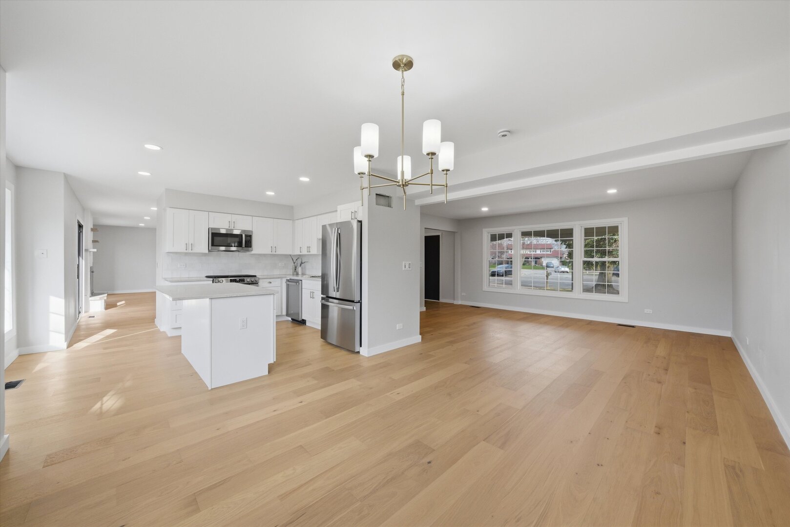 6S656 Avon Court Naperville IL 60540