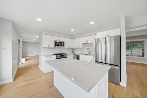 6S656 Avon Court Naperville IL 60540