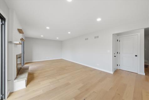 6S656 Avon Court Naperville IL 60540