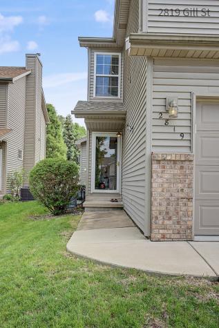 2819 Gill Street Bloomington IL 61704