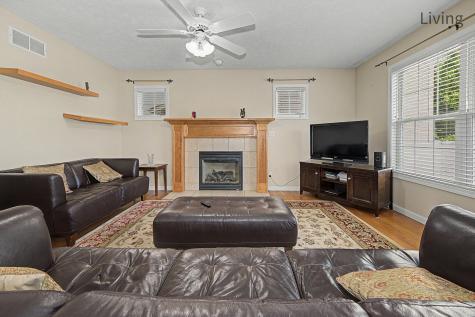 2819 Gill Street Bloomington IL 61704