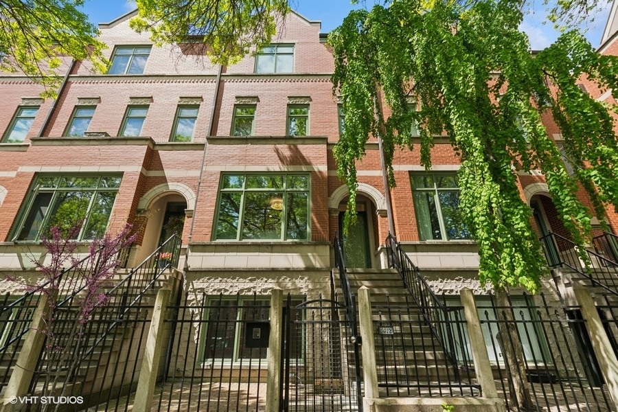 1412 South Prairie Avenue Chicago IL 60605