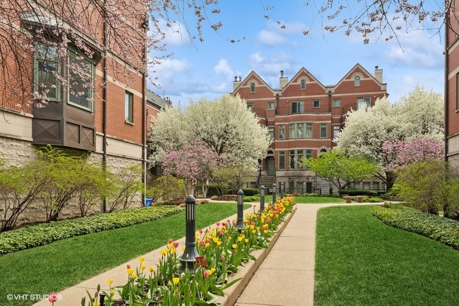 1412 South Prairie Avenue Chicago IL 60605
