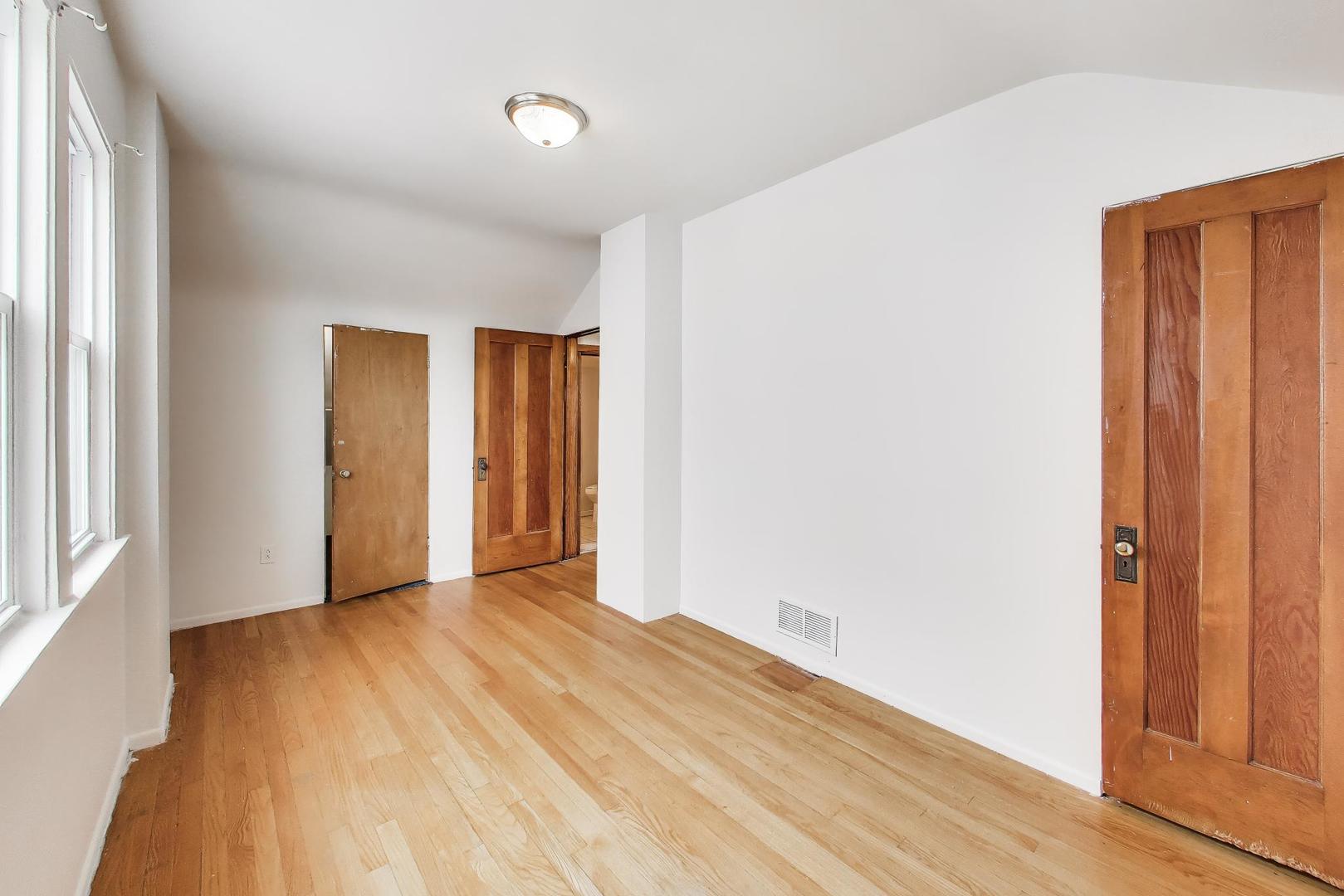 2728 North Major Avenue Chicago IL 60639