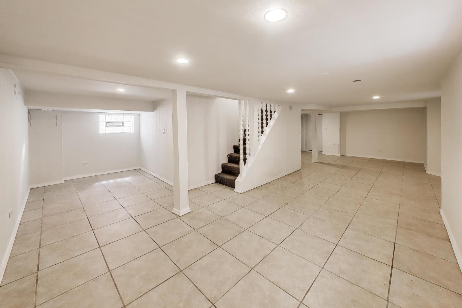 2728 North Major Avenue Chicago IL 60639