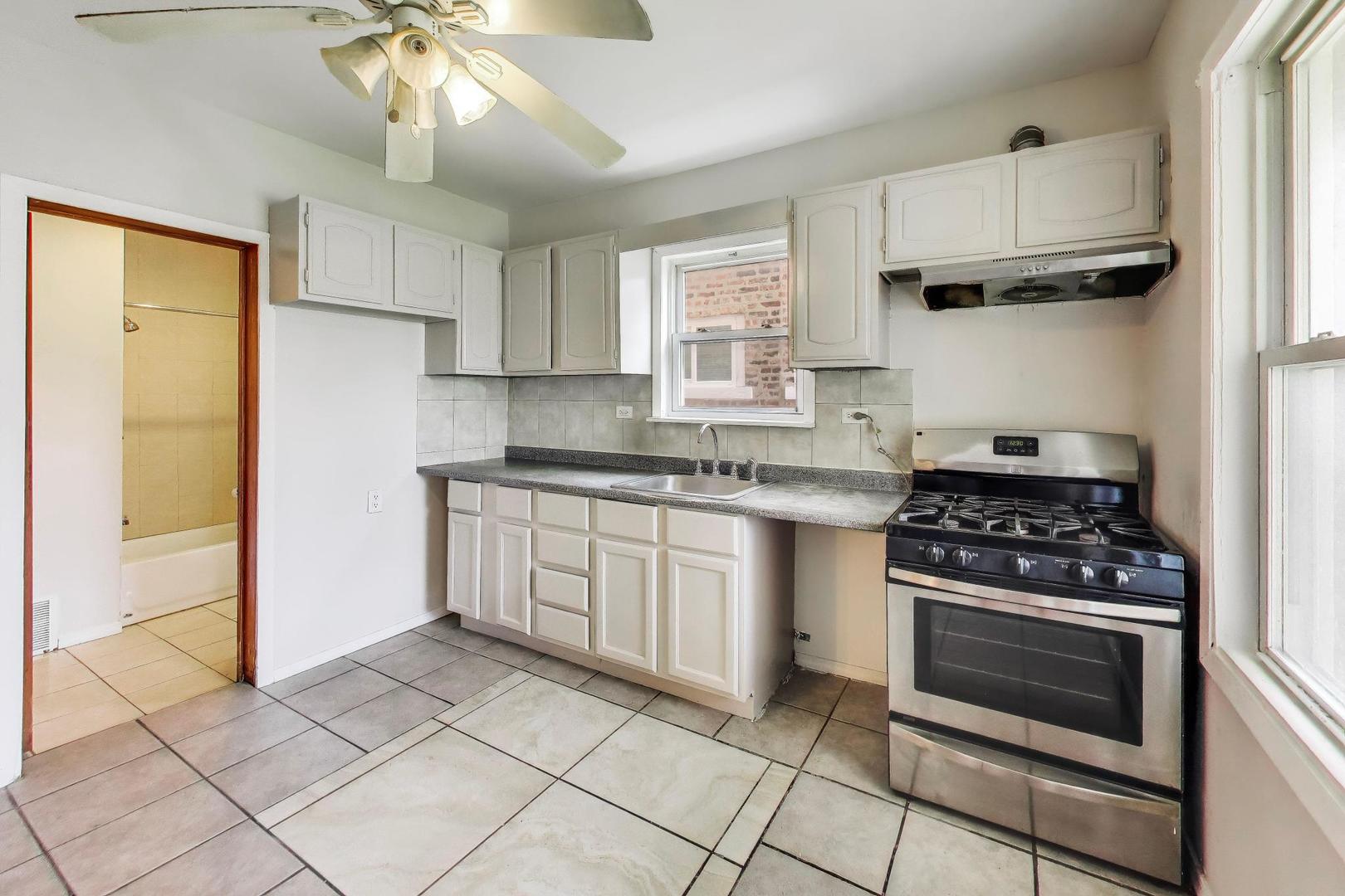 2728 North Major Avenue Chicago IL 60639