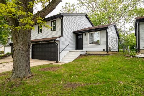 1307 Bancroft Drive Bloomington IL 61704