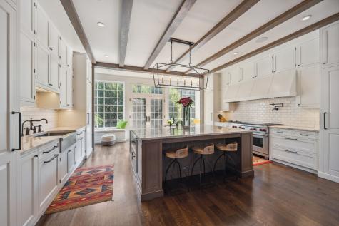 180 Central Avenue Highland Park IL 60035