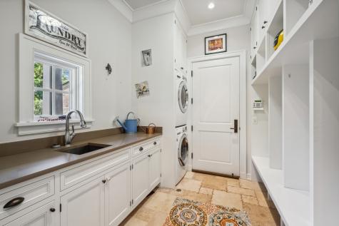 180 Central Avenue Highland Park IL 60035