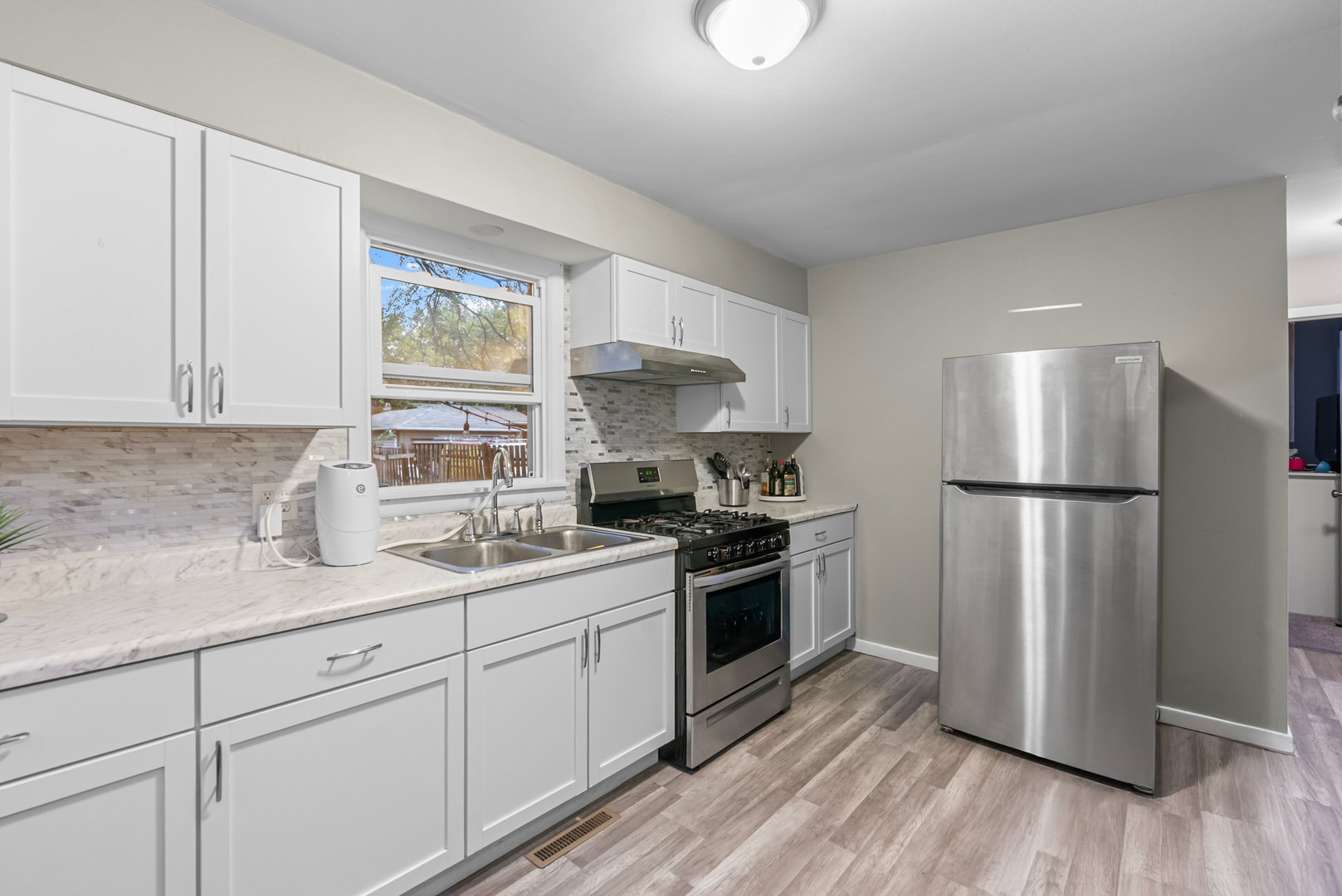 1143 Ridgeway Avenue Aurora IL 60506