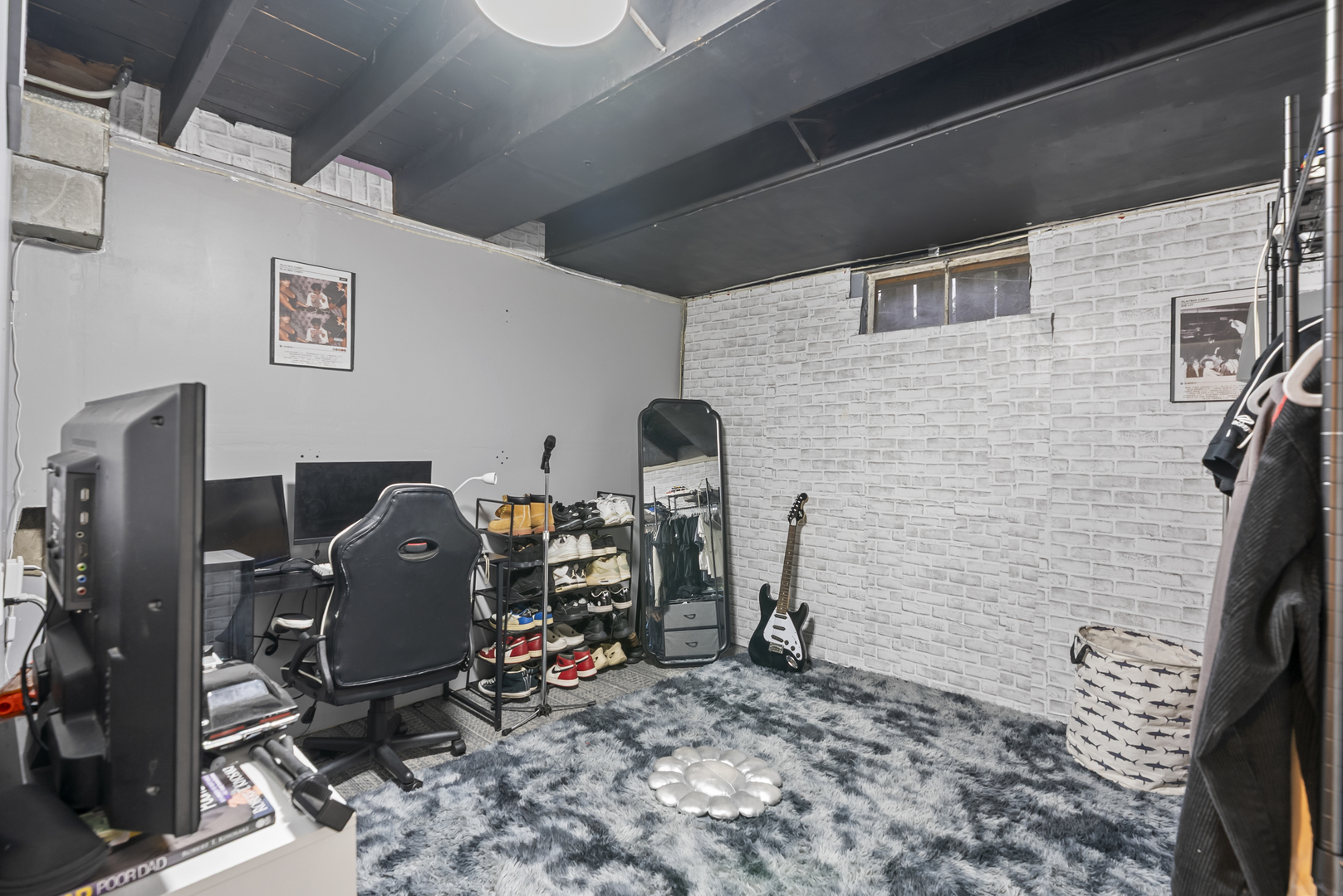 1143 Ridgeway Avenue Aurora IL 60506