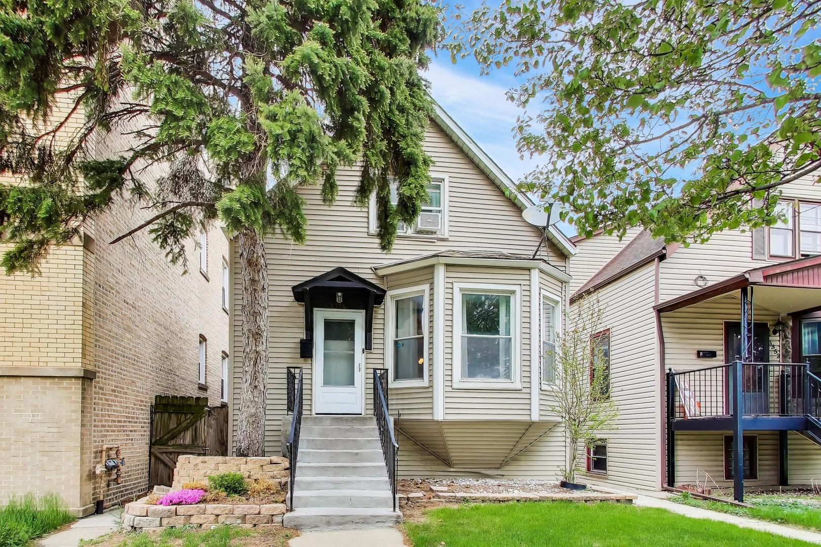 3354 West Pensacola Avenue Chicago IL 60618
