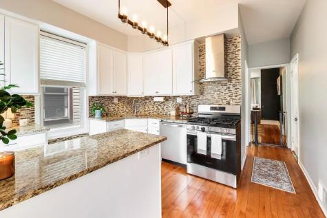 3354 West Pensacola Avenue Chicago IL 60618