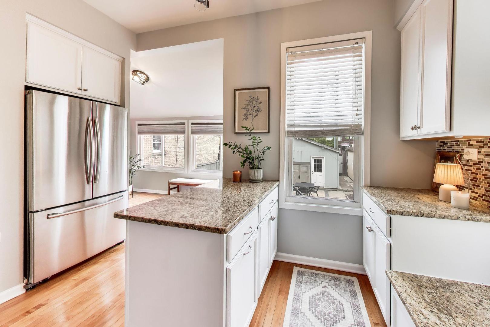 3354 West Pensacola Avenue Chicago IL 60618