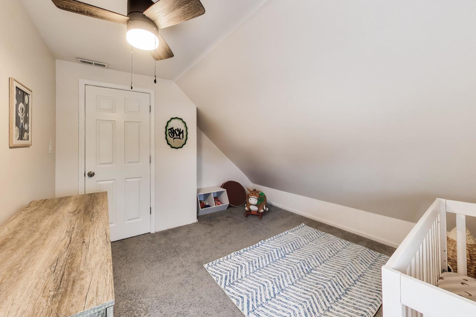3354 West Pensacola Avenue Chicago IL 60618