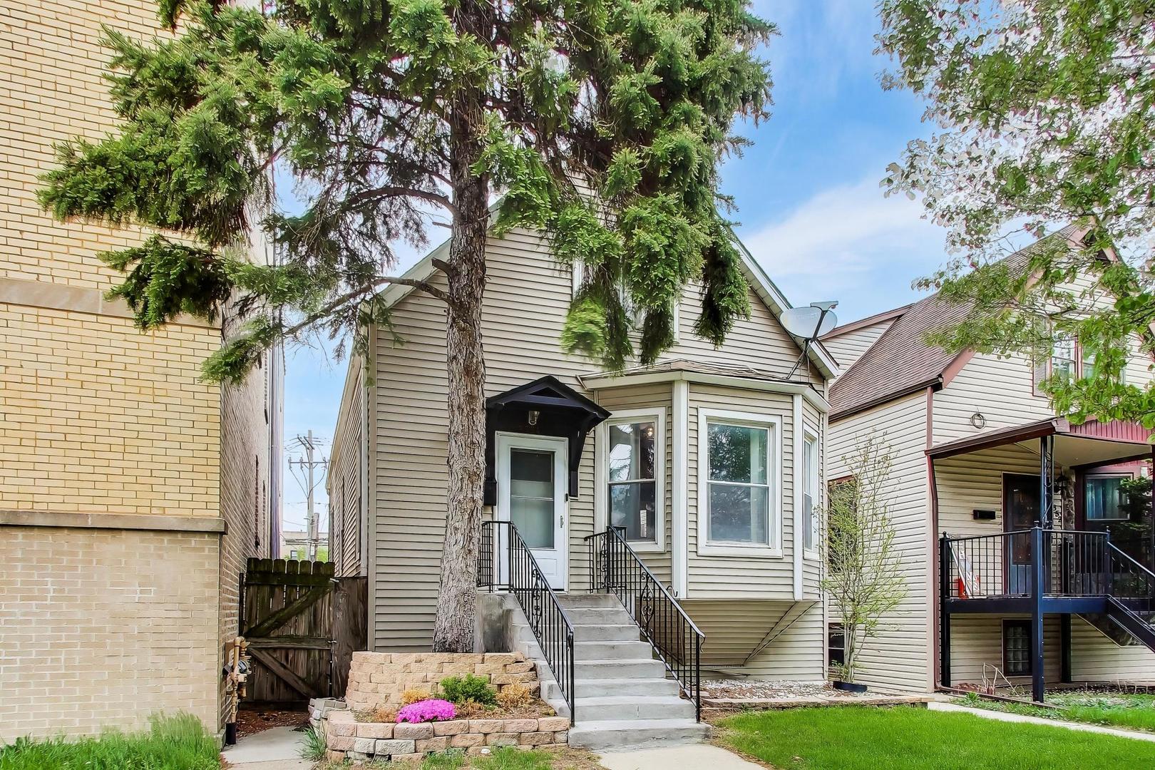 3354 West Pensacola Avenue Chicago IL 60618