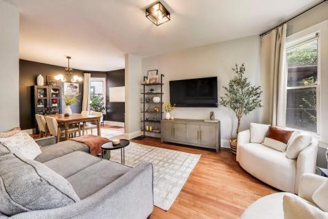 3354 West Pensacola Avenue Chicago IL 60618